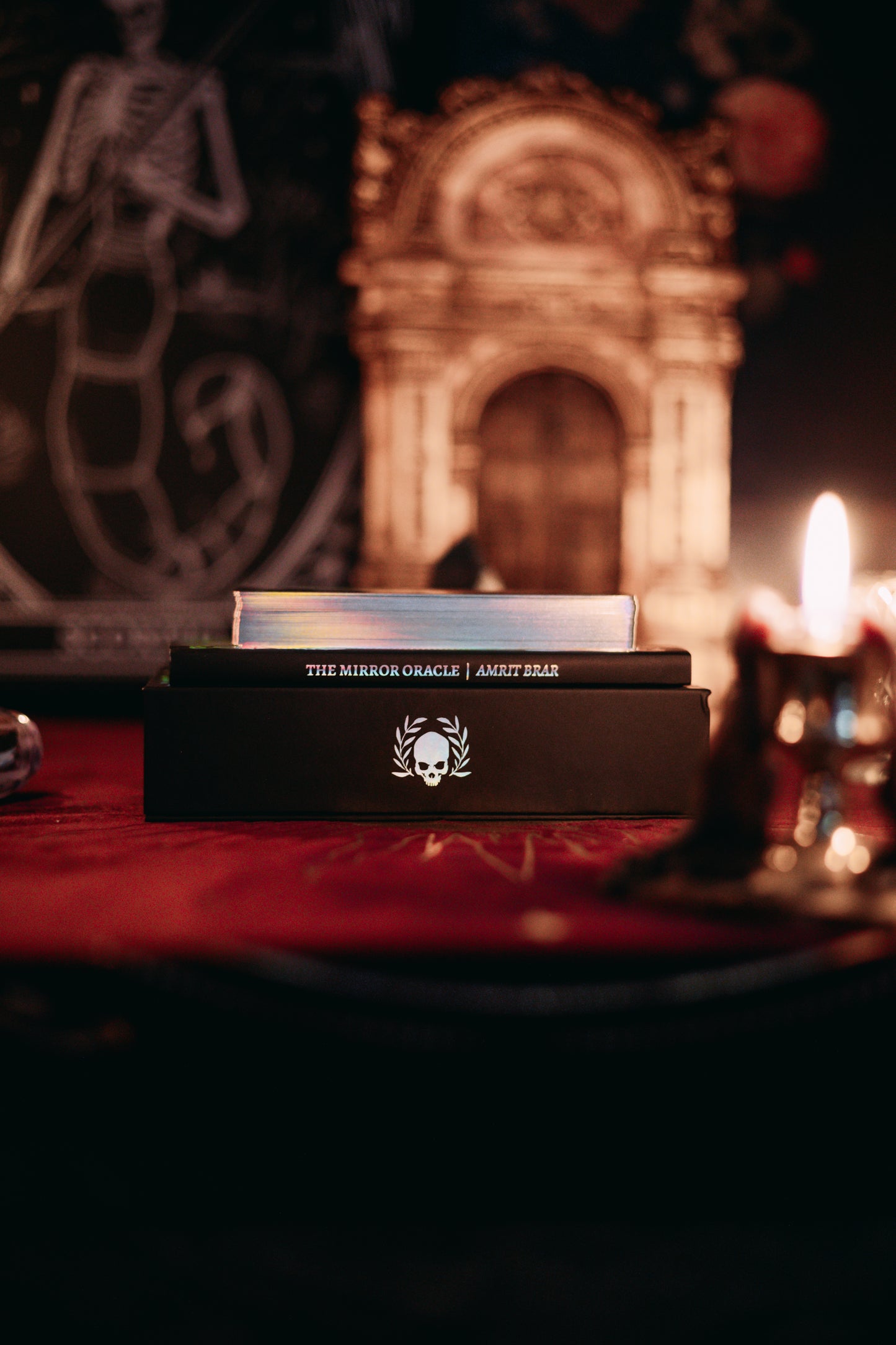 The Mirror Oracle